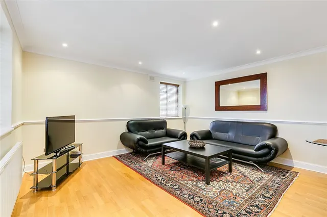 West Hill, London, SW15, photo 1