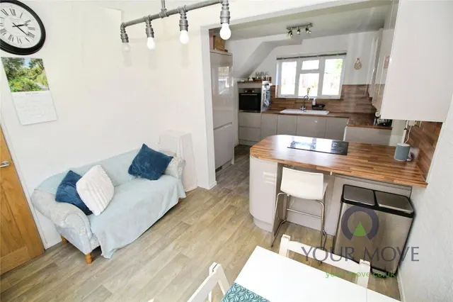 Lanchester Close, Clapham, MK41, photo 1