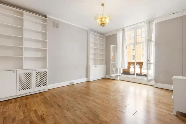 Montagu Mansions, W1U, photo 2