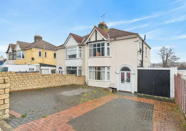 Wells Road, Whitchurch, BS14, photo 1