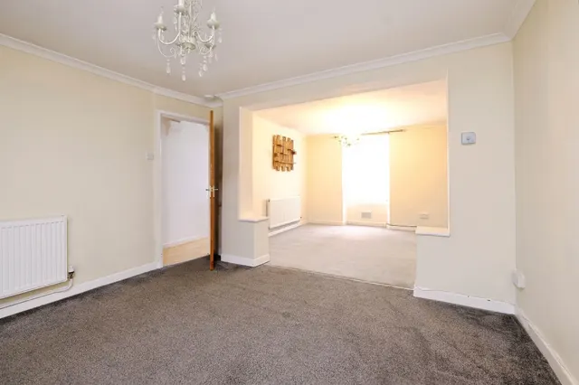 Kimberley Terrace, Tredegar, NP22, photo 3