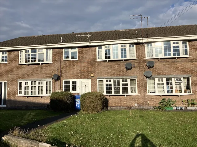 Dean Close, Littleover, DE23, photo 1