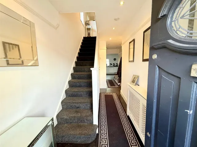 Upshire Road, Waltham Abbey, photo 2