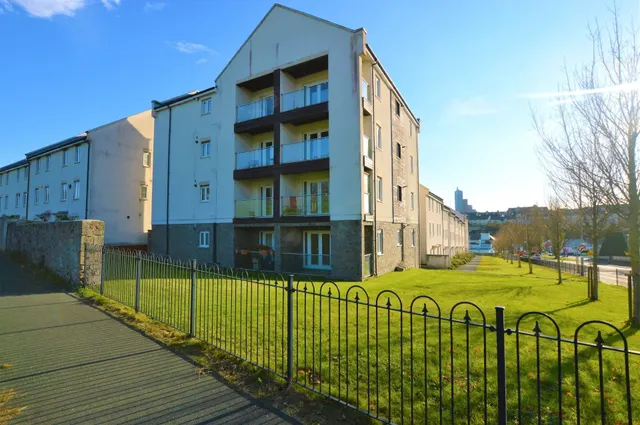 Monroe Gardens, Plymouth, Devon, PL3