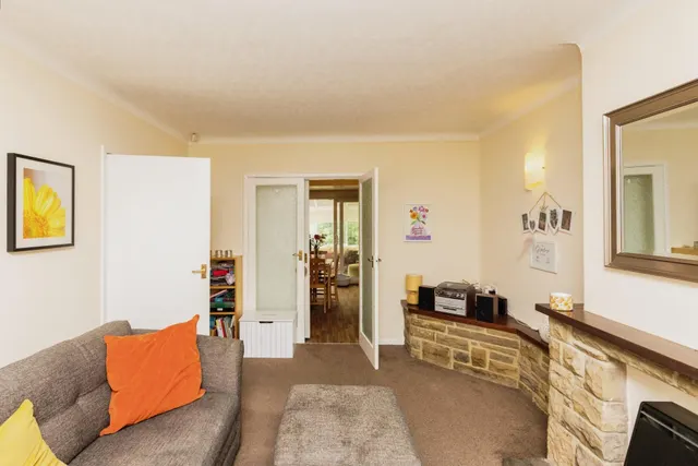 Field End Road, Leeds, LS15, photo 3