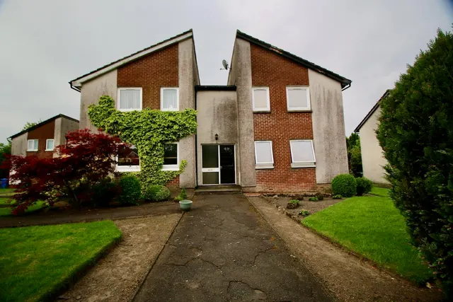 Barbeth Road, Condorrat, G67 4SH, photo 1