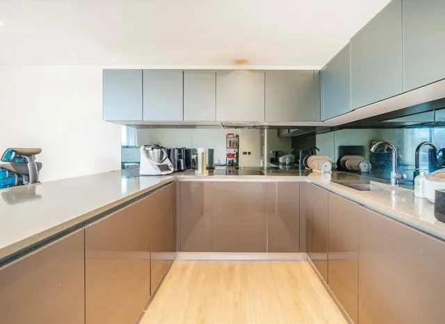 Heritage Place, Brentford, TW8, photo 3