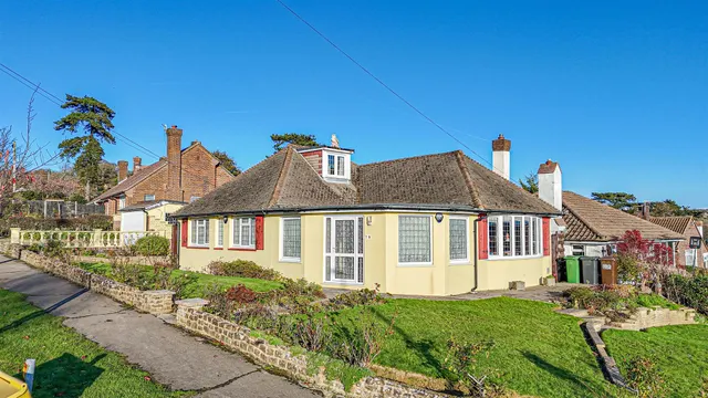Oakwood Close, Hastings, photo 1
