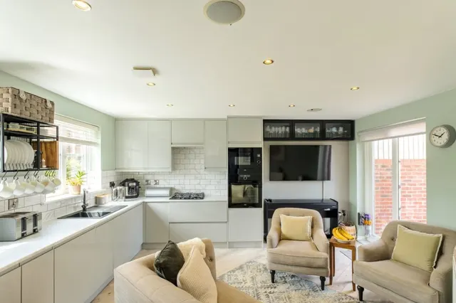 Mill Hill Leys, Wymeswold, LE12, photo 3