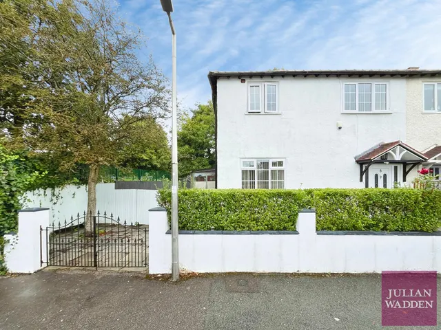 Alandale Road, Stockport, SK3, photo 1