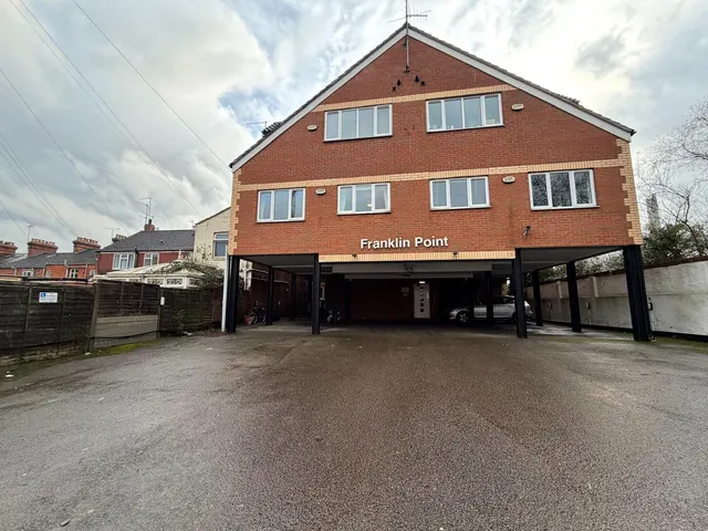 Franklin Point, Weedon Road, NN5 5BE, photo 1