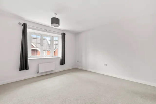 Wroughton Road, Wendover, HP22, photo 3