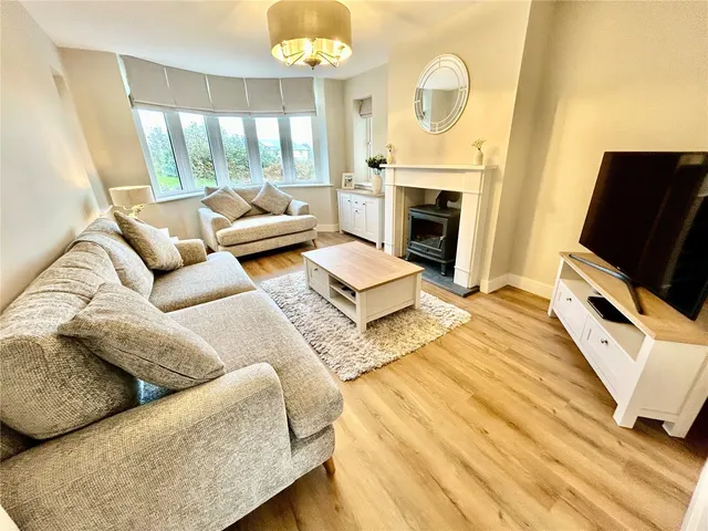 Bay View Road, Benllech, LL74, photo 3