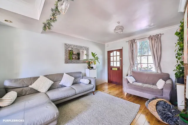 Norwood Terrace, Norwood Green, UB2, photo 1