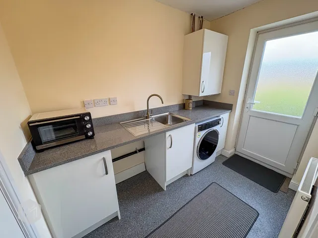 Photo 3 — 190e Newton Road, Lowton, Warrington, WA3 2AL