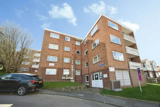 Bonnick Close, Luton, photo 1