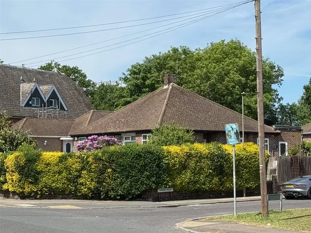 Photo 3 — Park Road, New Barnet, Barnet, EN4 9QA