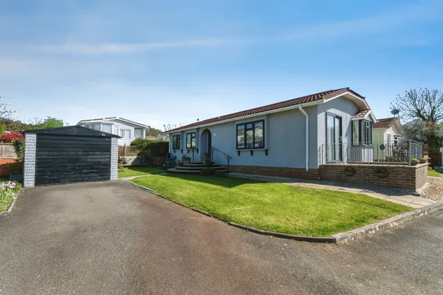 Sidmouth Road, Aylesbeare, Exeter, photo 1