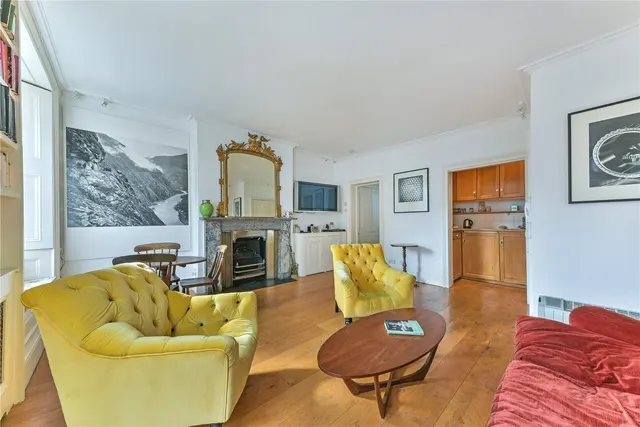 New Row, Covent Garden, WC2N, photo 1