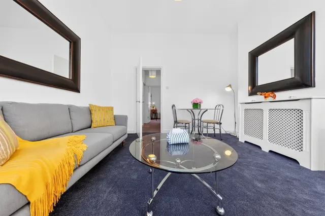 Netherwood Road, London, W14, photo 3
