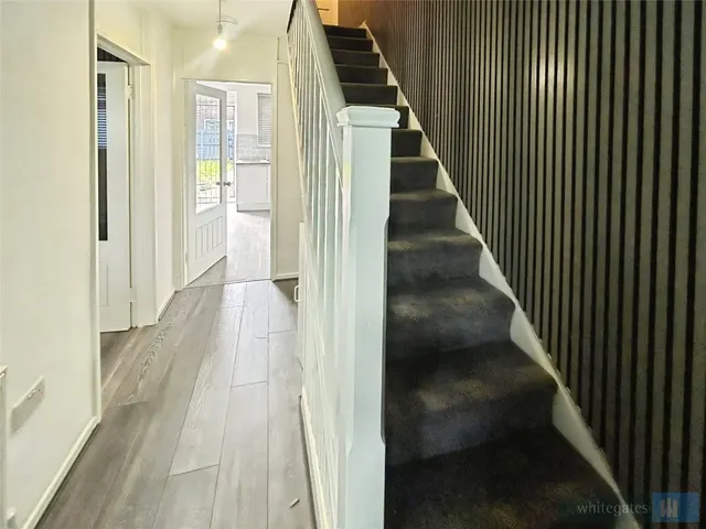 Cremorne Hey, Liverpool, L28, photo 2