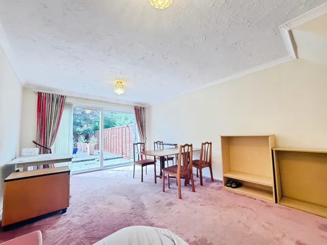 Photo 3 — Avondale, Ash Vale, Surrey, GU12 5NQ
