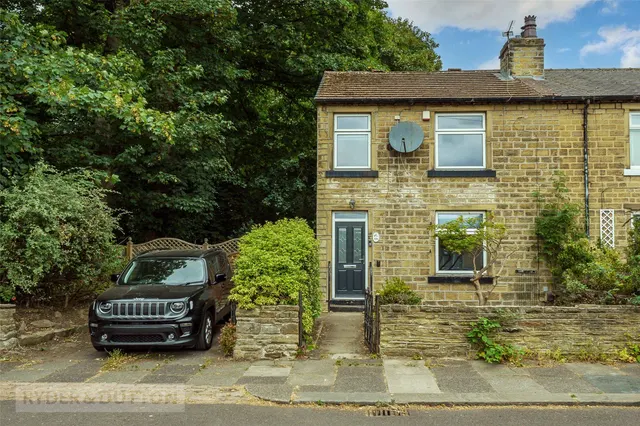 Haywood Avenue, Marsh, HD3, photo 1