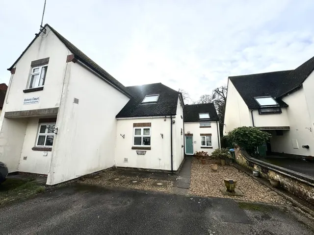 Baker Street, Waddesdon, AYLESBURY, photo 1