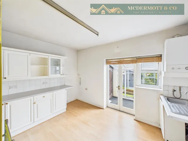 Wagstaff Drive, Failsworth, M35, photo 3