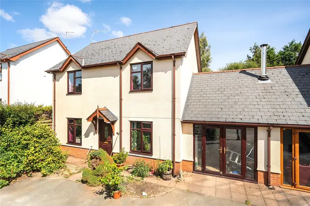 Y Fan, Llanidloes, Powys, SY18 6NL, photo 1
