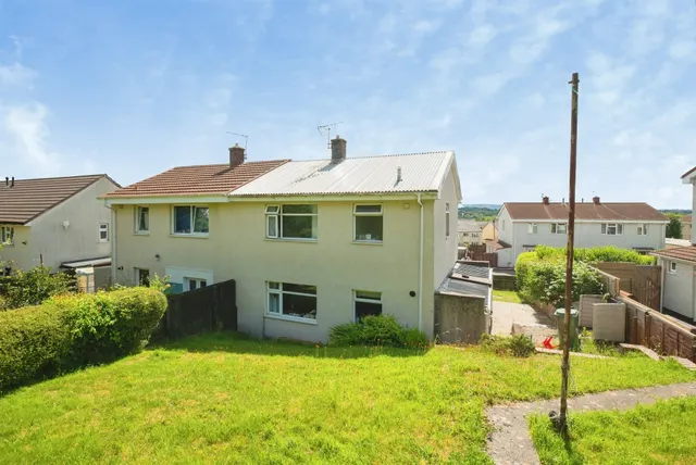 Hawthorn Road, Pontypool, NP4, photo 1