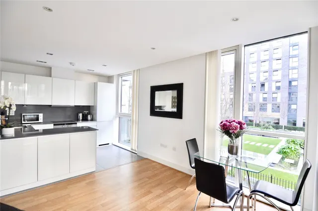Leman Street, London, E1, photo 1