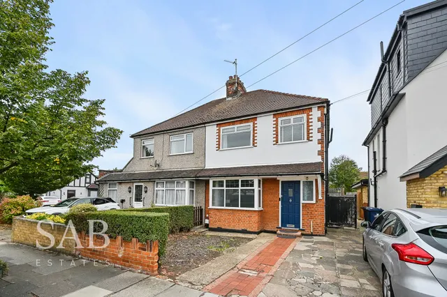 Marnham Crescent, Greenford, UB6, photo 1