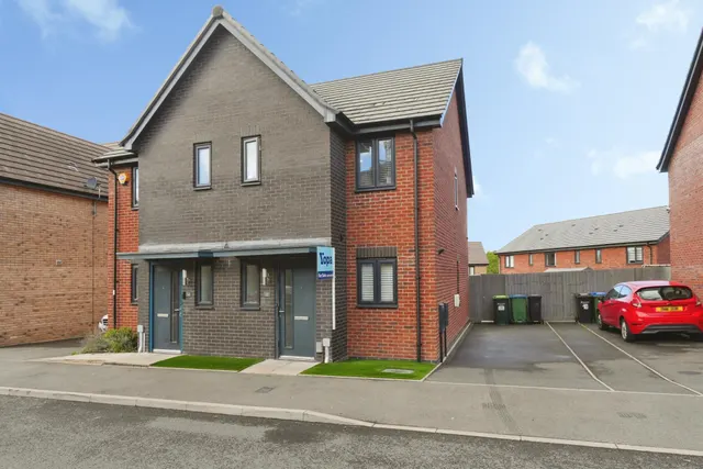 Mill Lane, Oldbury, B69, photo 1