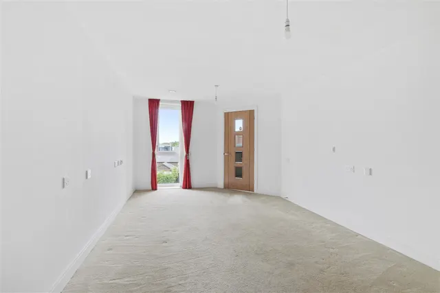 St. Johns Road, Tunbridge Wells, TN4, photo 2