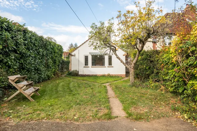 Kidmore Lane, Sonning Common, RG4, photo 1