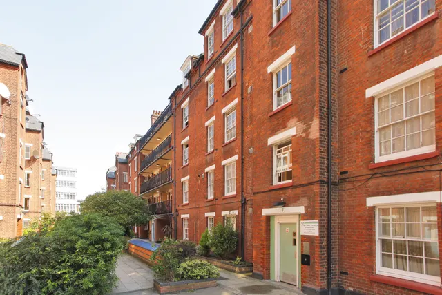 142 Morris House, Salisbury Street, London, photo 1