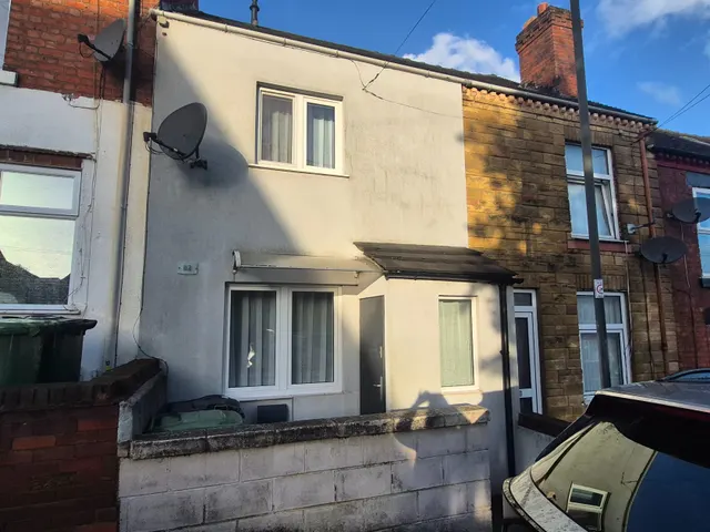 Nelson Street, Heanor, DE75, photo 1