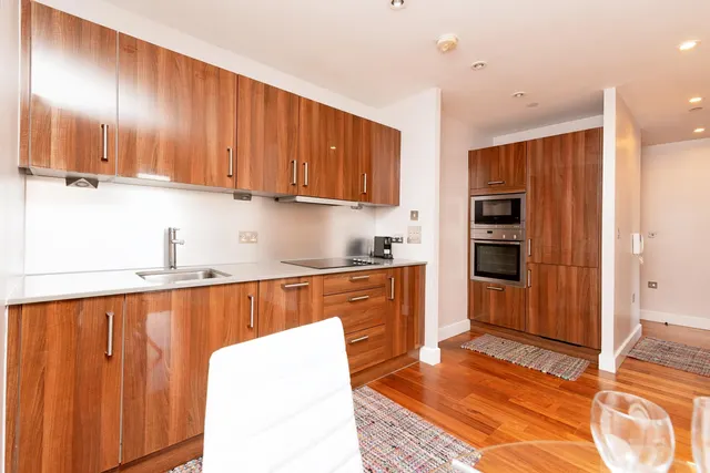 Photo 2 — Hayes Apartments, Cardiff