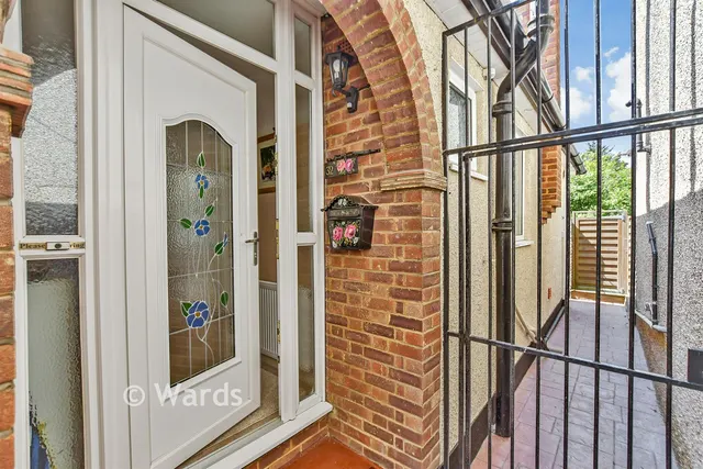 Dallin Road, Bexleyheath, DA6, photo 2