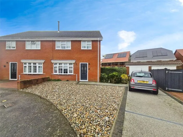 Matthews Close, Deal, Kent, CT14, photo 1