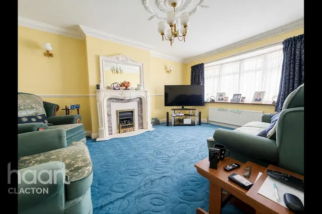 Havering Close, Clacton-On-Sea, CO15, photo 3