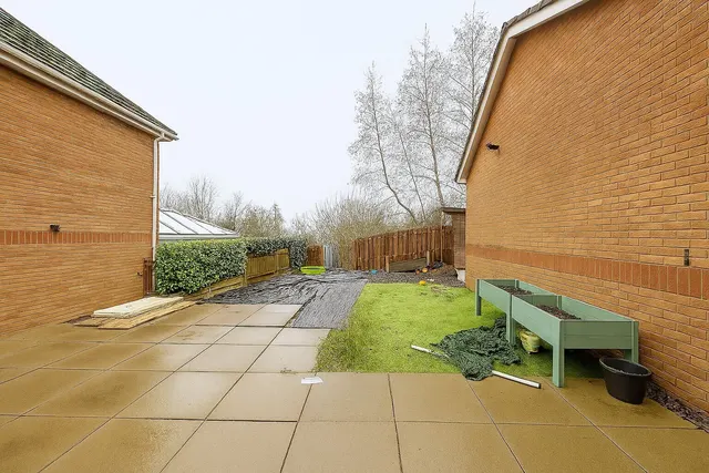 Bradley Gardens, Merthyr Tydfil, CF47, photo 2