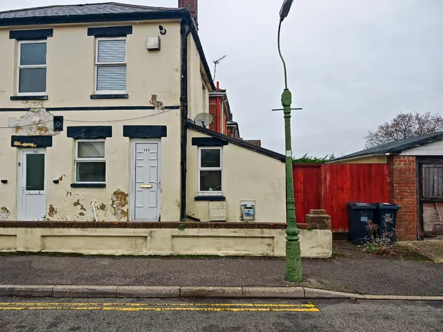 Malvern Road, Bournemouth, photo 1