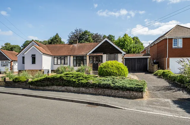 Longmeadow, Frimley, Camberley, Surrey, GU16 8RR, photo 1