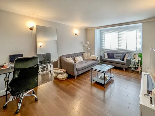 Clifton Road, Gravesend, DA11, photo 3