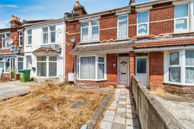 Langhorn Road, Southampton, SO16, photo 1