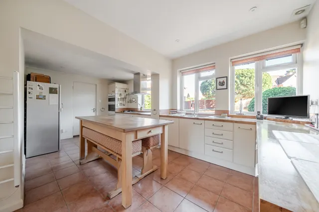 Foxwood, Fleet, GU51, photo 2