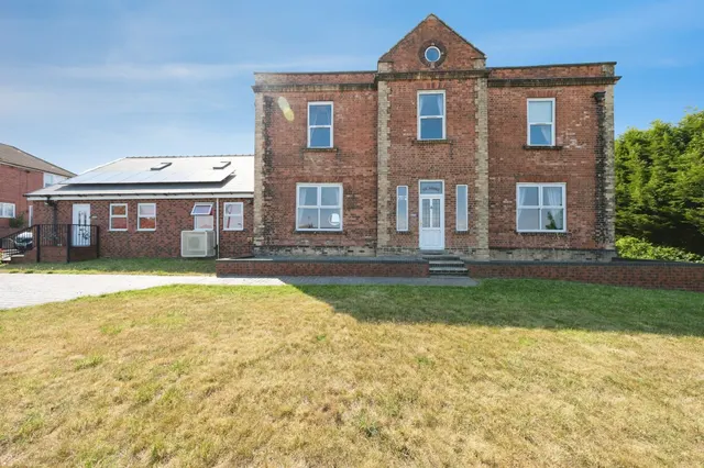 Sandhill Road, Rawmarsh, Rotherham, photo 1