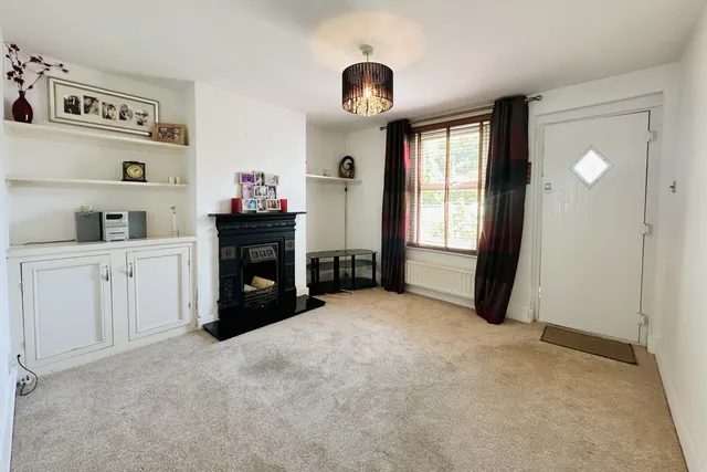 Photo 2 — Clarence Road, Fleet, Hampshire, GU51 3XR